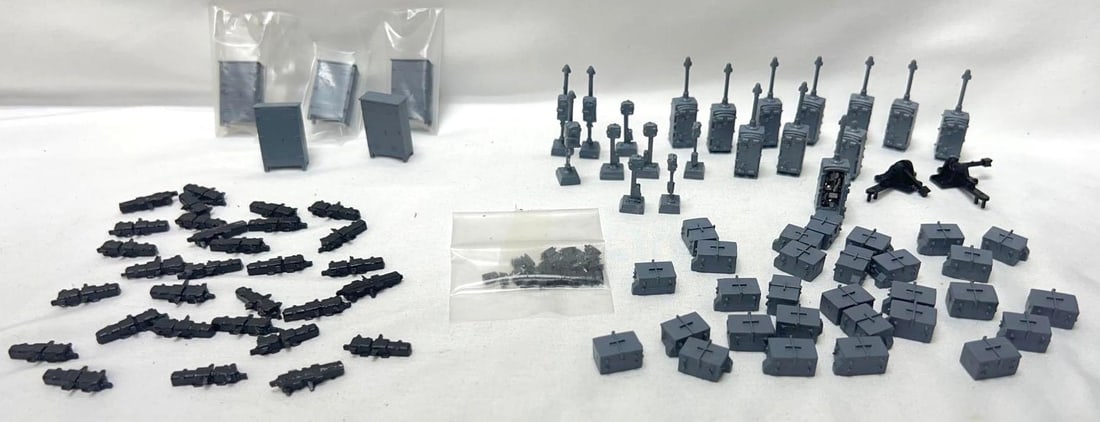 HO Gauge layout track switch accessory die-cast detail pieces (1 of 8)