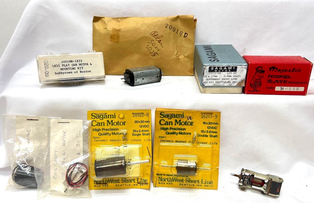 HO Gauge Sagami Nickel Plate Road Railcraft Hobbytown can motors: HO Gauge Sagami 20322-9, 16203, 20271-09; Nickel Plate Road N-11S; Railcraft X-10 and X-20 Micro Motors; Hobbytown 4001MK-1833 flat can motor and mounting kit; can motors all appearing to be NOS New O