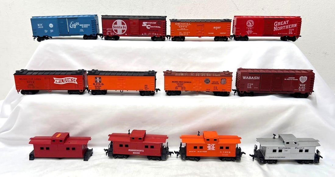 HO Gauge Varney freight trains Wabash Missouri Pacific AGAR: HO Gauge Varney freight trains; Wabash, Missouri Pacific, AGAR, Santa Fe, New Haven, Wilson's, PFE, Great Northern, Pennsylvania, Southern Pacific. Caboose, box, reefer, refrigerator cars. Some mi