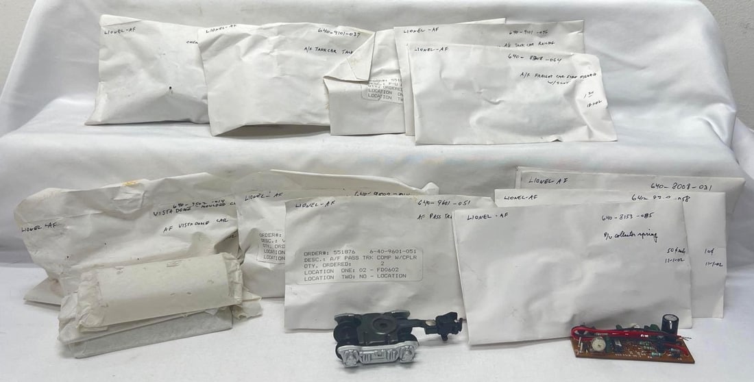 Modern Era Lionel American Flyer S Ga parts NOS (1 of 4)