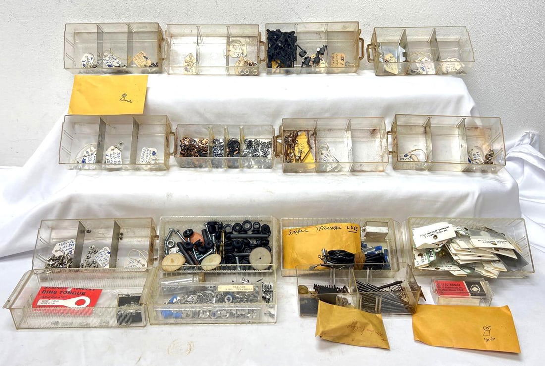 Lionel O Gauge parts 1615 221 1684 671 227 1001 700E 773 726 226E: Lionel O Gauge parts, pieces, nuts, bots, springs, grommets, rods, valve gear, cross head screws, grounding springs, More. 1615, 221, 1684, 671, 227, 1001, 700E, 773, 726, 226E, 746, 238E, 1061, 1666E