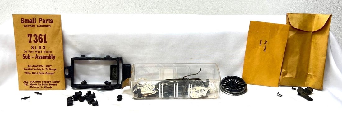 Prewar/Post Lionel O Gauge 700E 726 763E 773 locomotive NOS: Prewar/Post Lionel O Gauge 700E, 726, 763E and 773 locomotive parts NOS New Old Stock, factory service/repair replacement parts never used or installed. Unidentified drive wheel appears to be used, ca