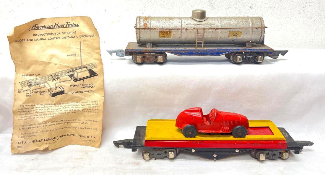 Prewar American Flyer O/Narrow Gauge 480 automobile car w/auto (1 of 5)