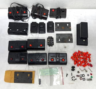 Postwar Lionel O Gauge 456C RCS 364C controllers etc: Postwar Lionel O Gauge 456C, RCS, 364C controllers complete, parts and pieces. One of the two brown Bakelite controllers has a minor crack in case. Please view the photos of the items in this lot