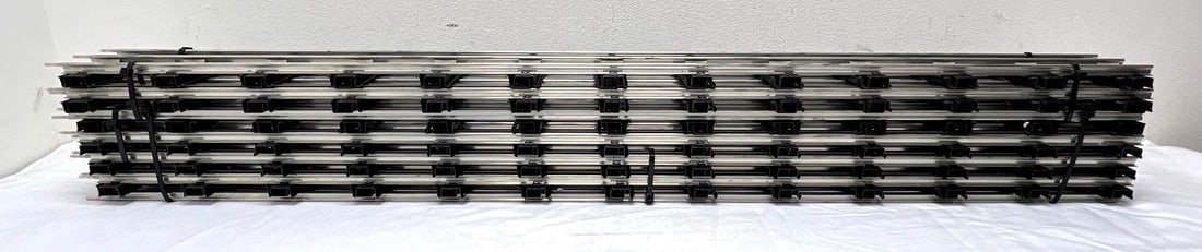 Twelve 36" straight INSULATED sections MTH Standard Gauge (1 of 4)