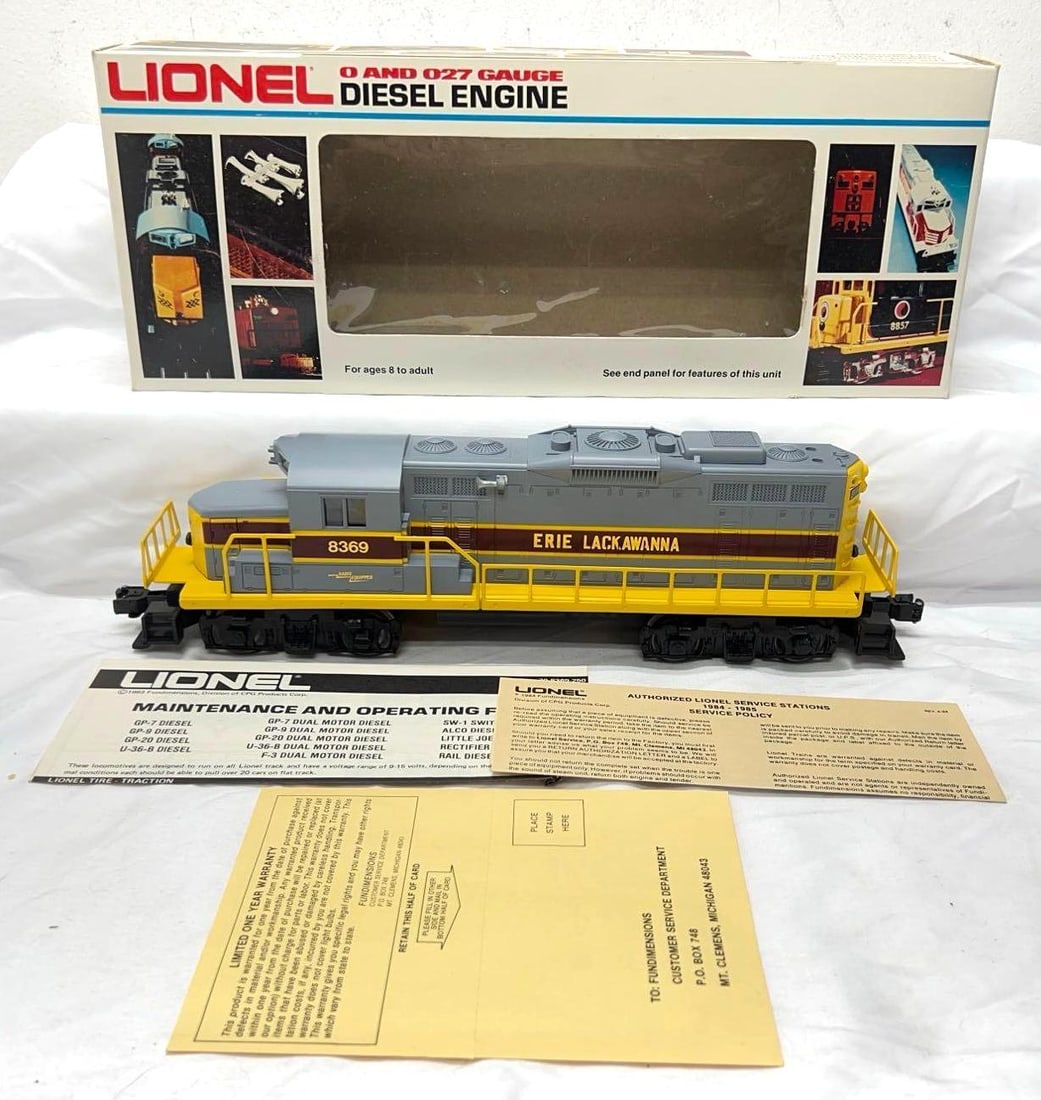 Modern Era Lionel O Gauge Erie Lackawanna GP-20 (1 of 7)