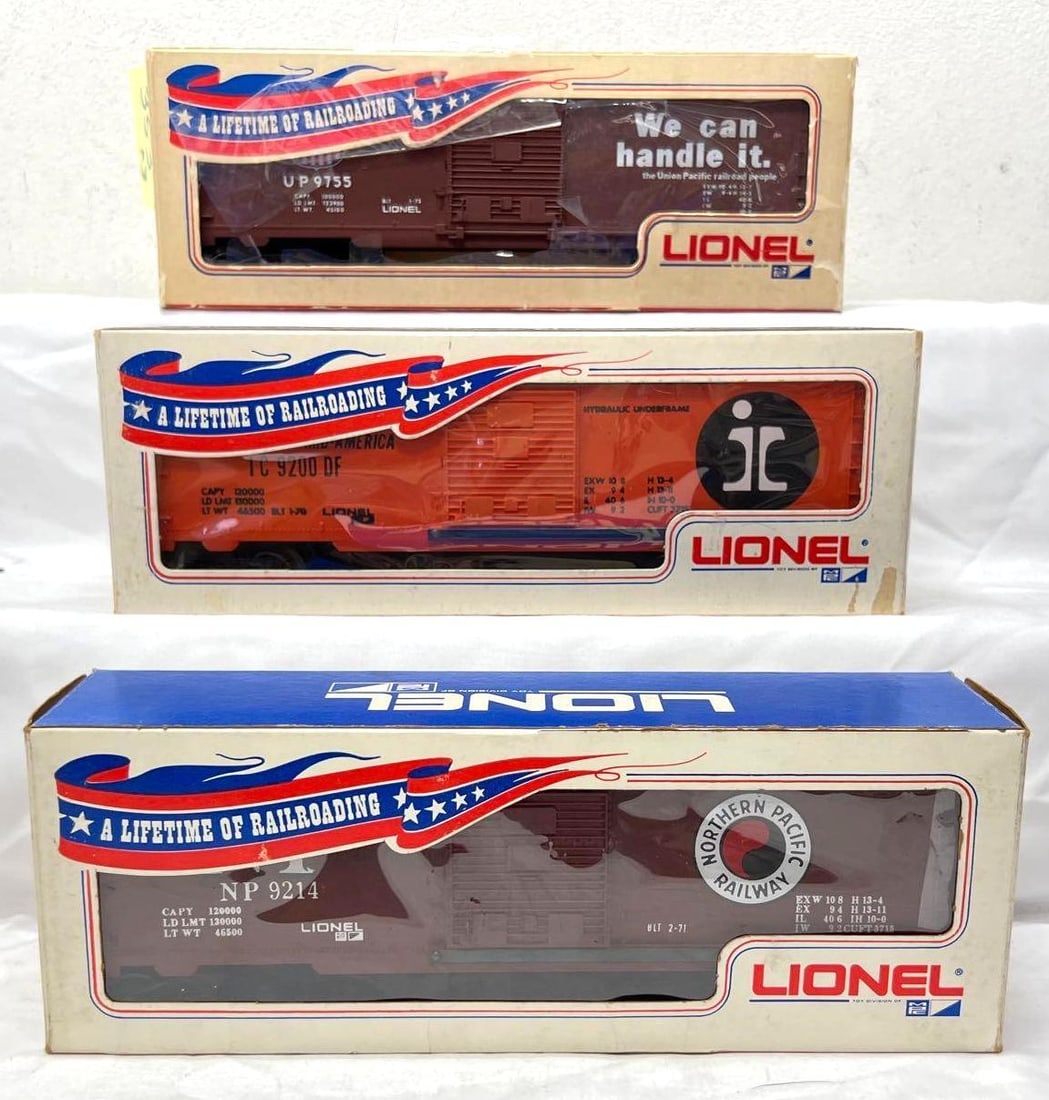 Modern Era Lionel O Gauge  9200 9214 9755 boxcars in box (1 of 6)