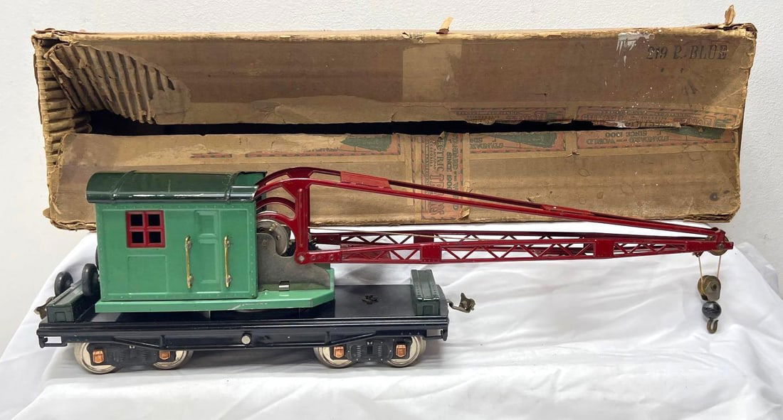 Prewar Lionel Standard Gauge 219 P. Blue Derrick with original box (1 of 8)