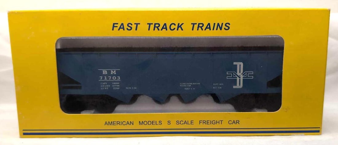 American Models S Scale Trains 3415 B&M 4 bay 71703 in box (1 of 6)