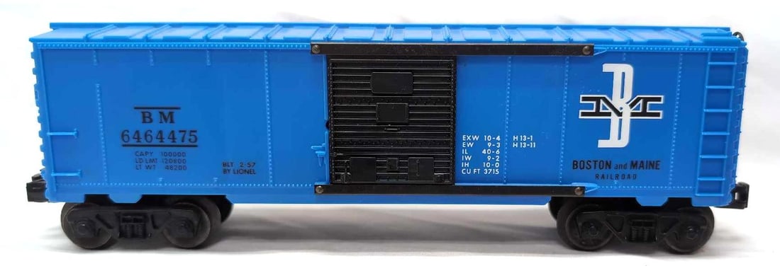 Postwar Lionel O Gauge 6464-475 Boston & Maine (1 of 4)
