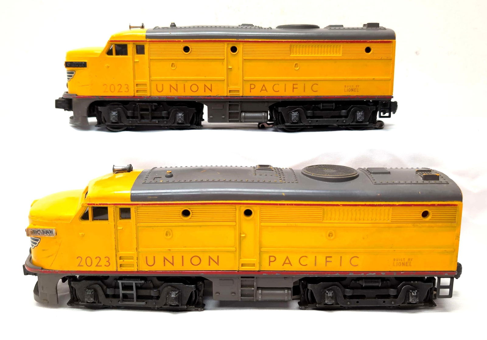 Postwar Lionel O Gauge 2023 Union Pacific Alco AA (1 of 5)