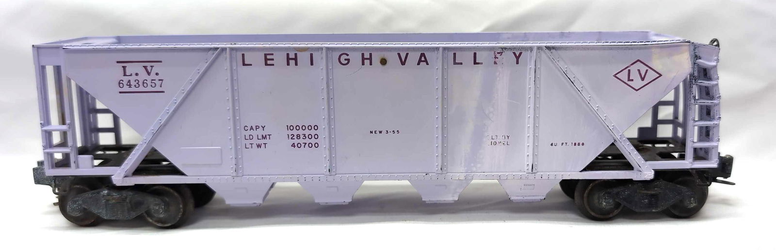 Postwar Lionel O Gauge 6436-500 Girls Train Hopper (1 of 4)