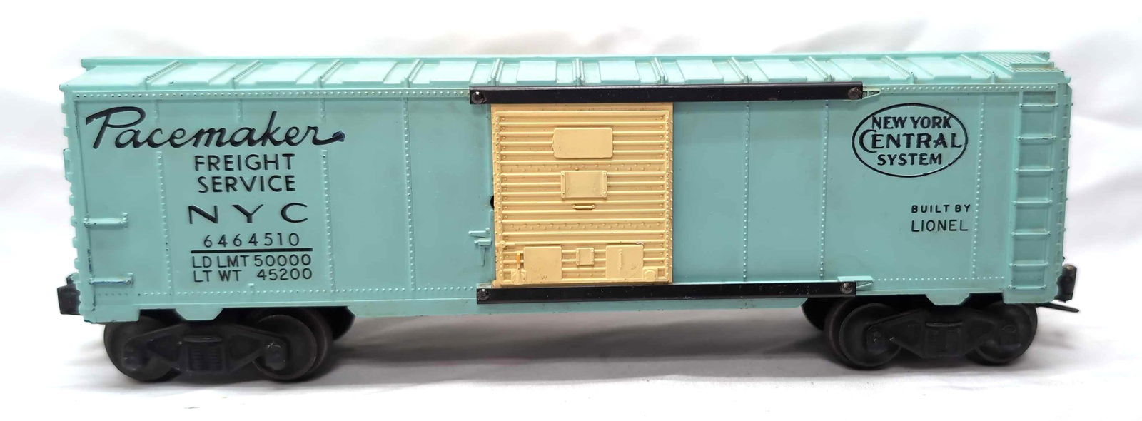 Postwar Lionel O Gauge 6464-510 Girls Train Box Car (1 of 4)