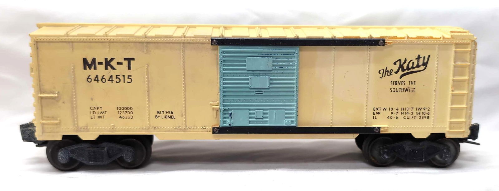 Postwar Lionel O Gauge 6464-515 Girls Train Box Car (1 of 4)