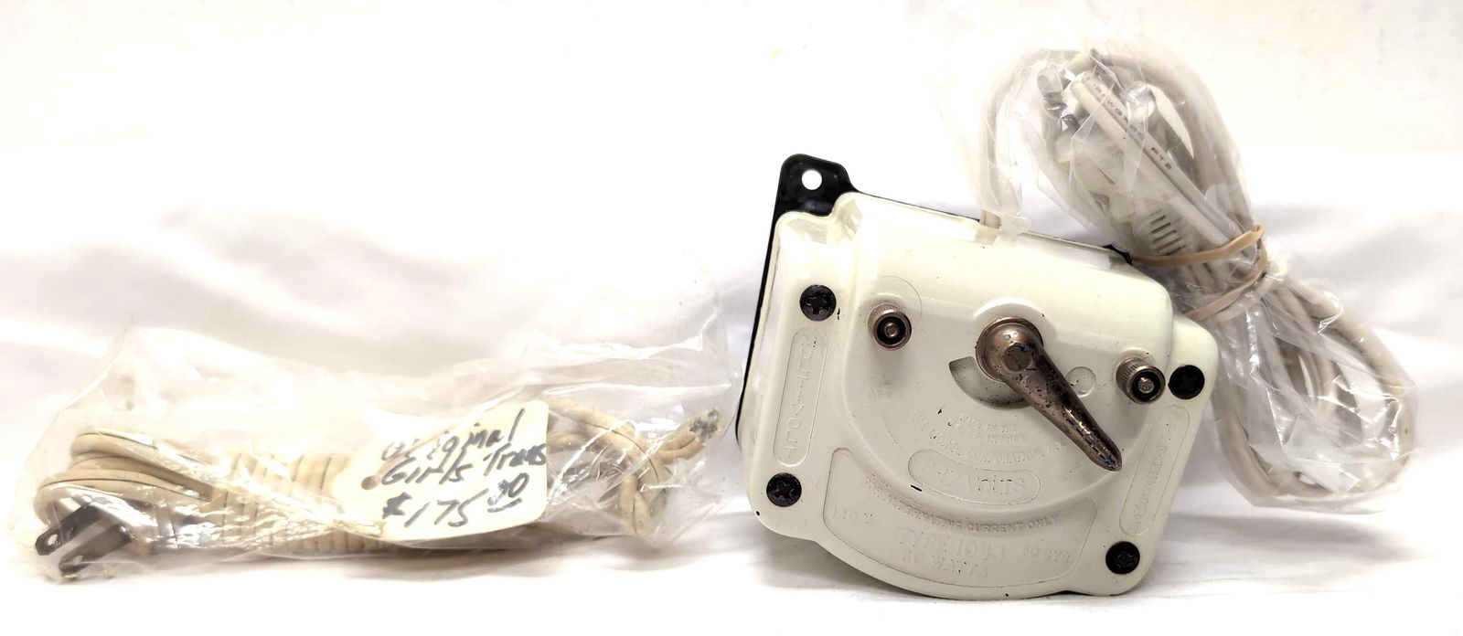 Postwar Lionel O Gauge 1043-500 Girls Train Transformer (1 of 4)