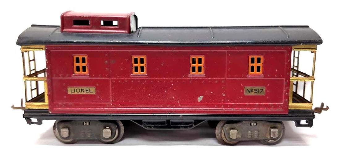 Prewar Lionel Std Gauge 517 red black coal caboose (1 of 6)