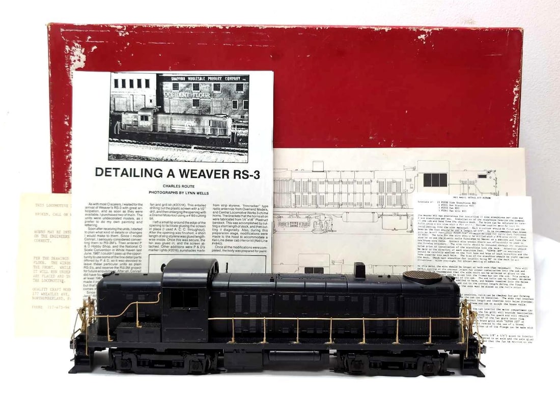 Weaver 5000 O Scale RS-3 diesel undecorated in box (1 of 7)