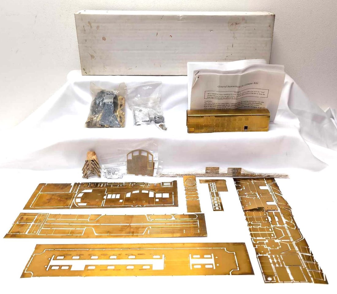 Brass O Ga Gilmaur RS-1 w/instructions (1 of 8)