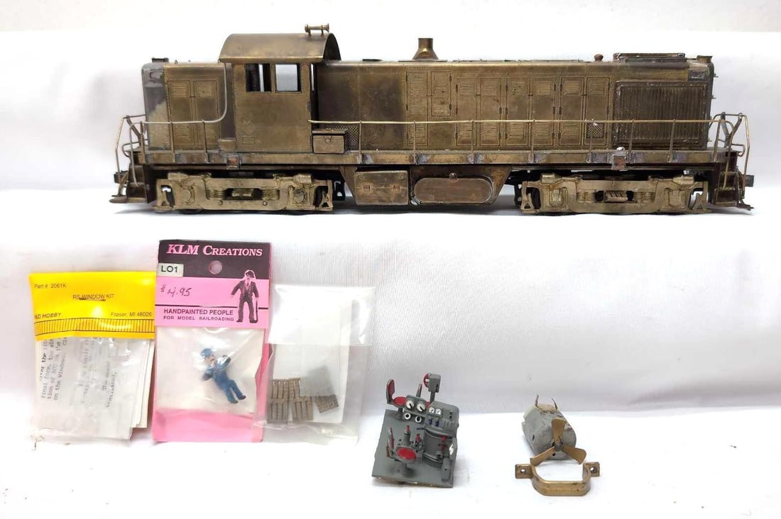 2-Rail brass O Scale LW Alco RS-1 built detailed (1 of 9)