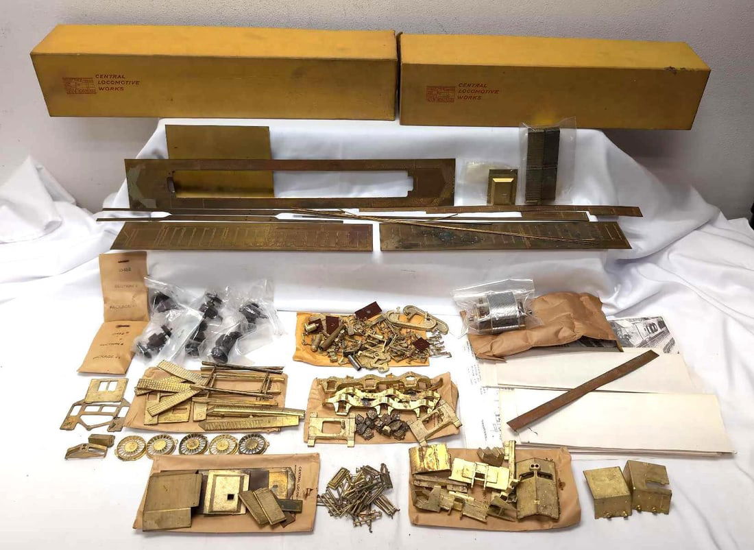 2-Rail brass O Scale CLW SD-45-2 sec 1 sec 2 (1 of 13)