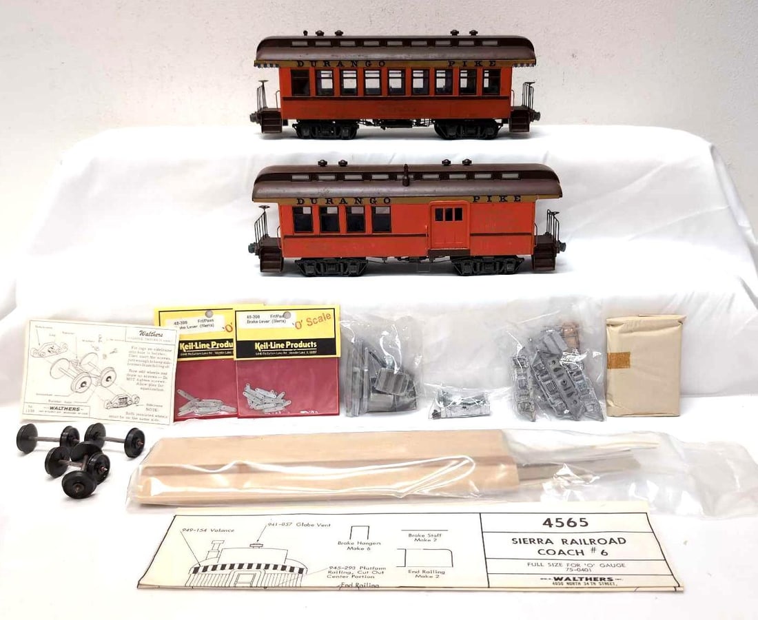 Three Walthers O Scale 2-Rail Sierra Coaches and Baggage (1 of 10)