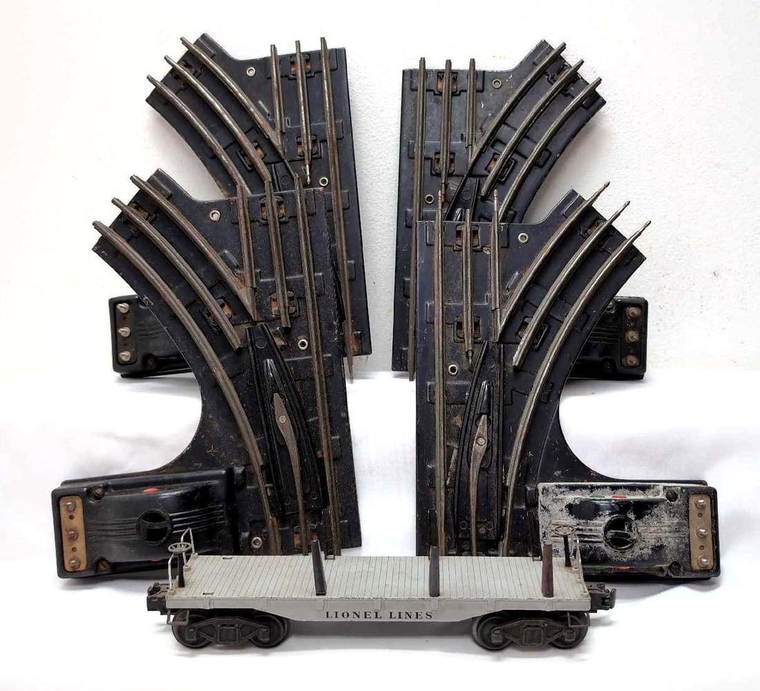 Two pairs of Lionel O27 switches and 2411 flat car (1 of 6)