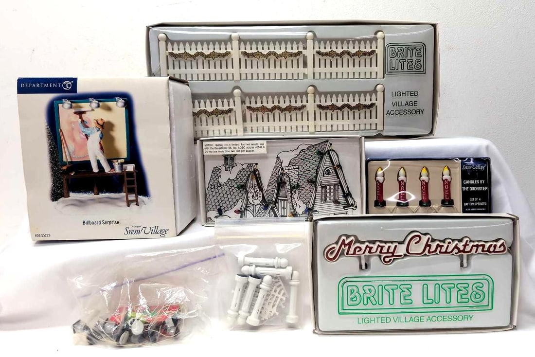 Department 56 Billboard Fences Lights more in box (1 of 7)