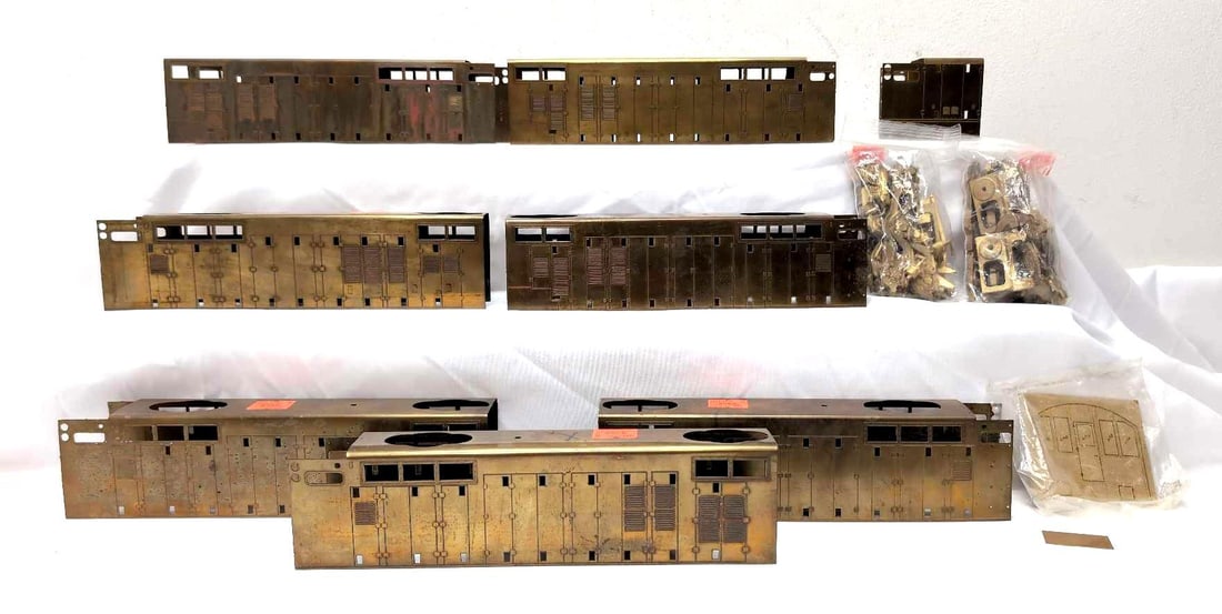 2-Rail brass O scale Alco GE truck assembly body sect (1 of 4)