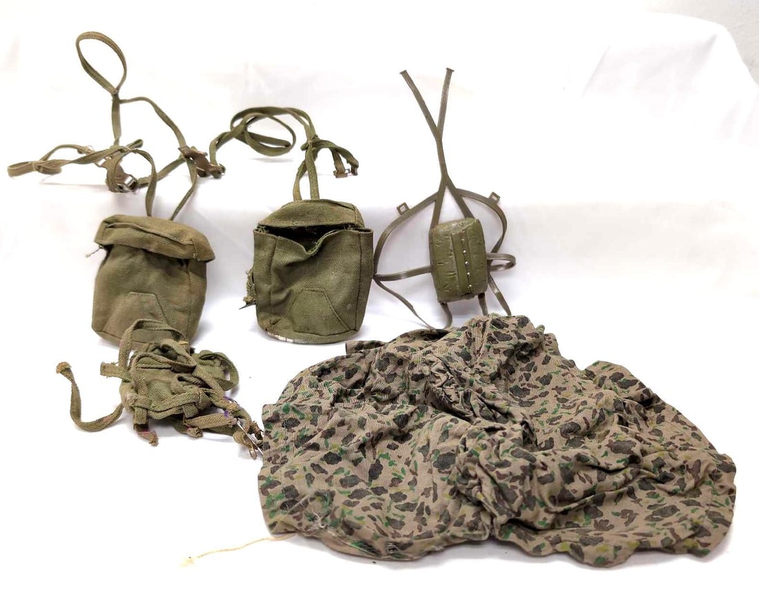 Vintage 1960's GI Joe cloth packs camouflage poncho (1 of 5)
