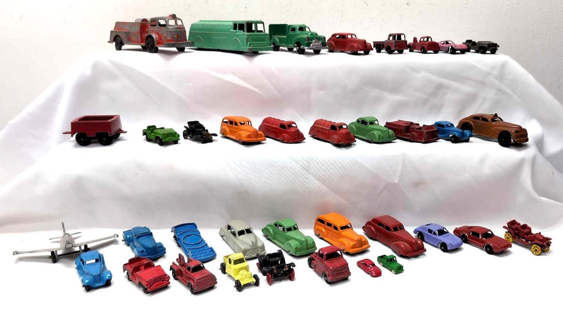 Hubley Midgetoy Manoil Beaut Lone Star Tootsietoy (1 of 10)