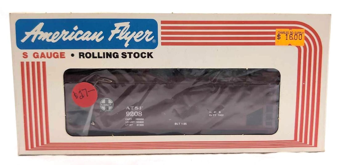 Modern American Flyer S Gauge 9208 ATSF covered hopper in box (1 of 10)