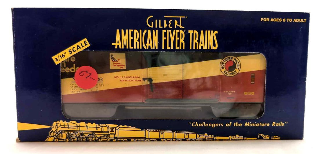 Modern American Flyer S Gauge 48348 NP box car in original box (1 of 11)