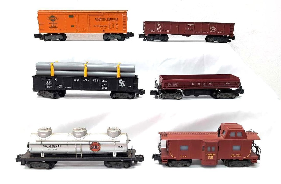 Postwar American Flyer S Gauge 935 926 923 919 916 911 freight trains (1 of 7)