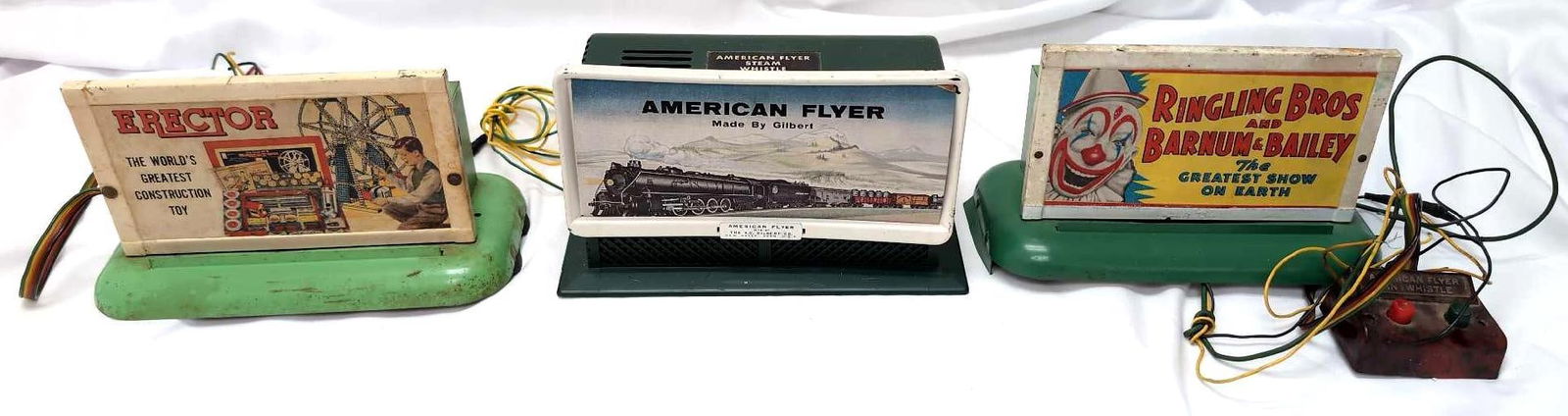 Postwar American Flyer S Gauge 568 577 762 billboards (1 of 11)