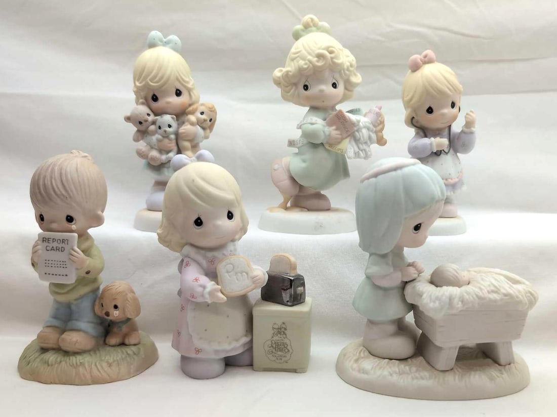 Precious Moments 6 Familys Furever God Understands and More: Precious Moments lot of two Candle Holders. This lot includes two 1999 fall candle holders. NO boxes. Please see photos for condition, figurines have been display might have dust, however no chips or 