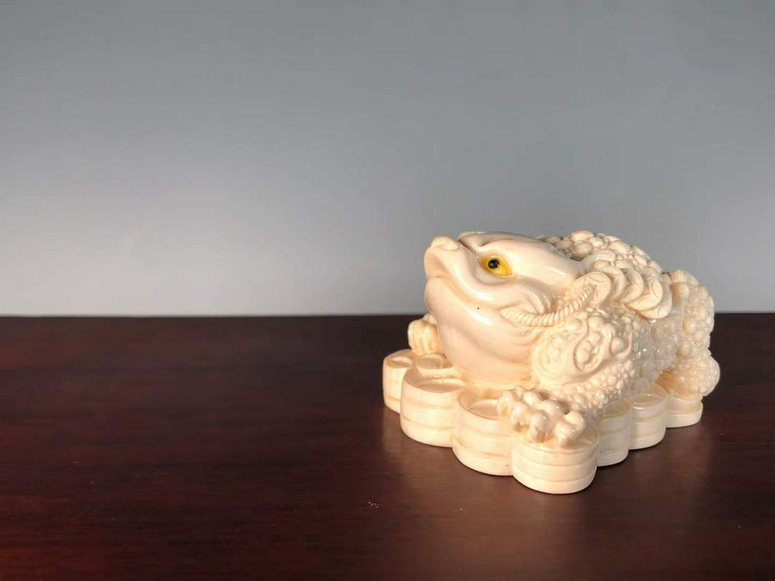 Mammoth carved Golden Toad ornaments (1 of 9)