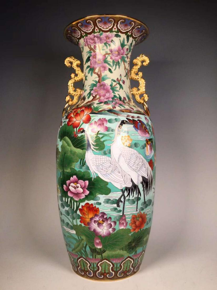 Cloisonne flower bird pattern gold jar (1 of 9)