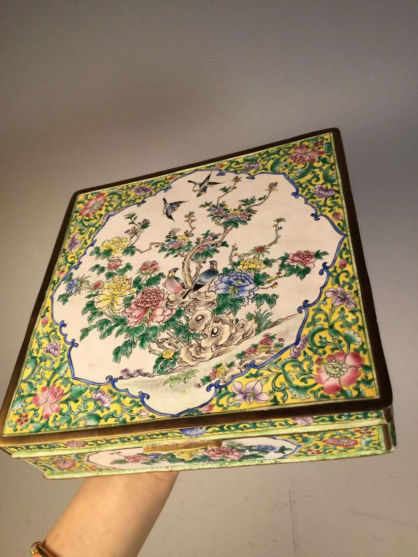 Great! Enamel flower and bird pattern square box with copper embryo painting in the early days of (1 of 9)
