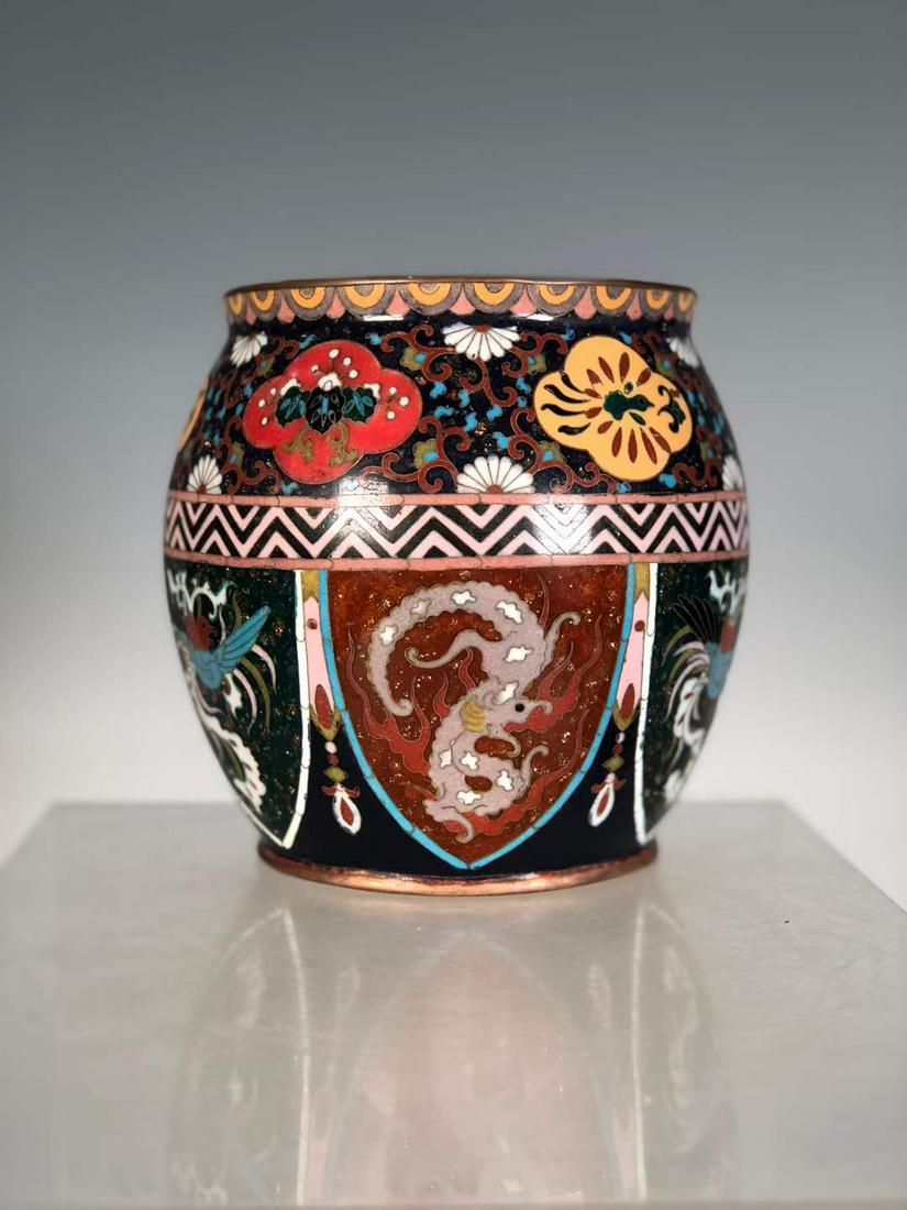 Seven treasures incense burner with dragon and phoenix patterns in the dark blue of the Republic of (1 of 9)