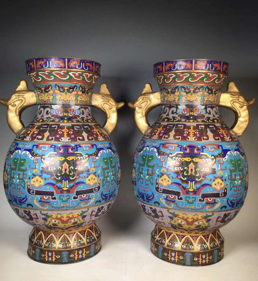 Rare! A pair of cloisonne double ear bottles with Taotie pattern in the early days of Liberation (1 of 9)