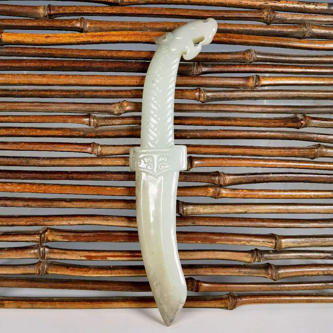 Hotan Jade Carving Dragon Xuan paper knife (1 of 6)