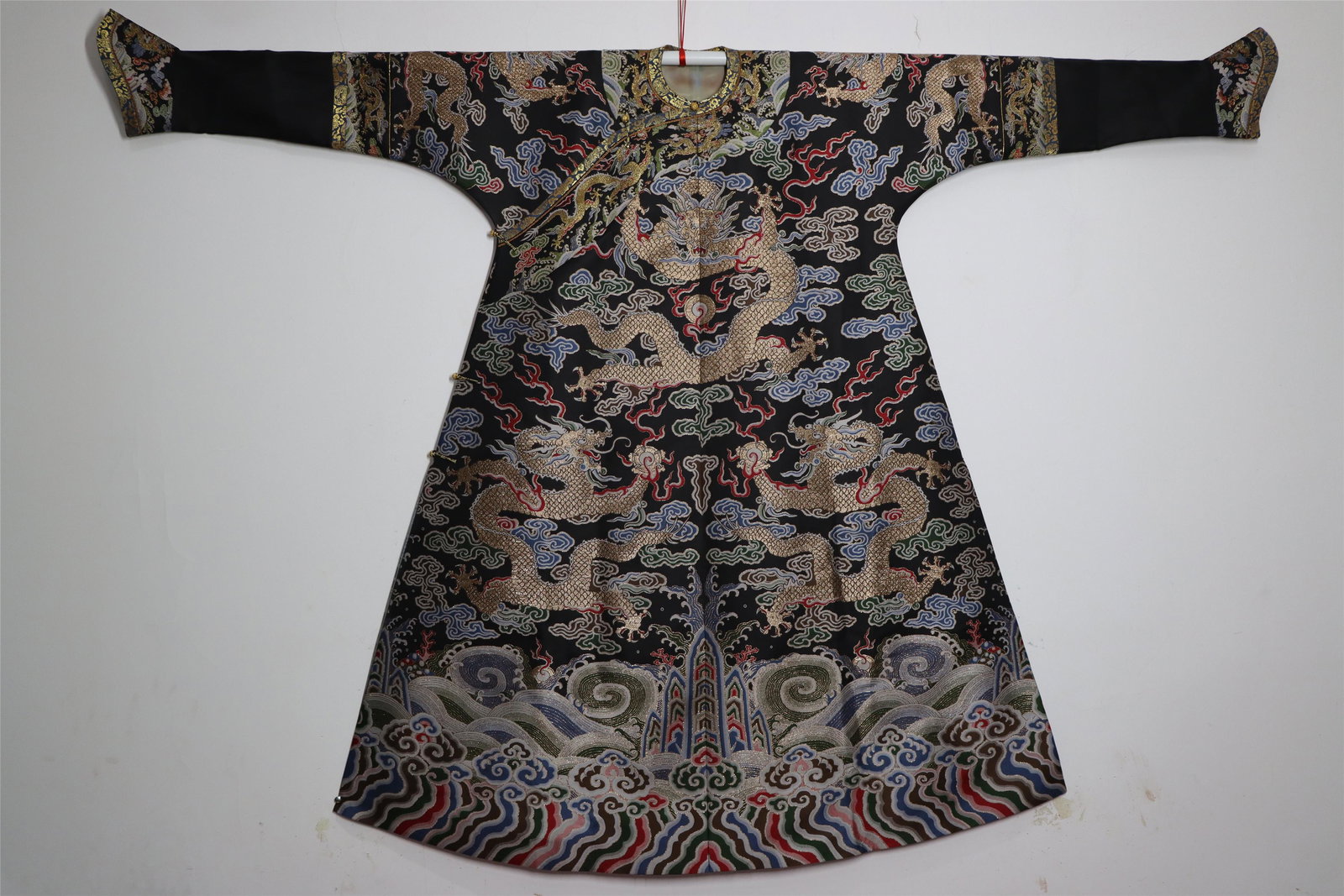 Azurite Colored Nine Dragon Robe with ZHUANGHUA Design, (1 of 11)