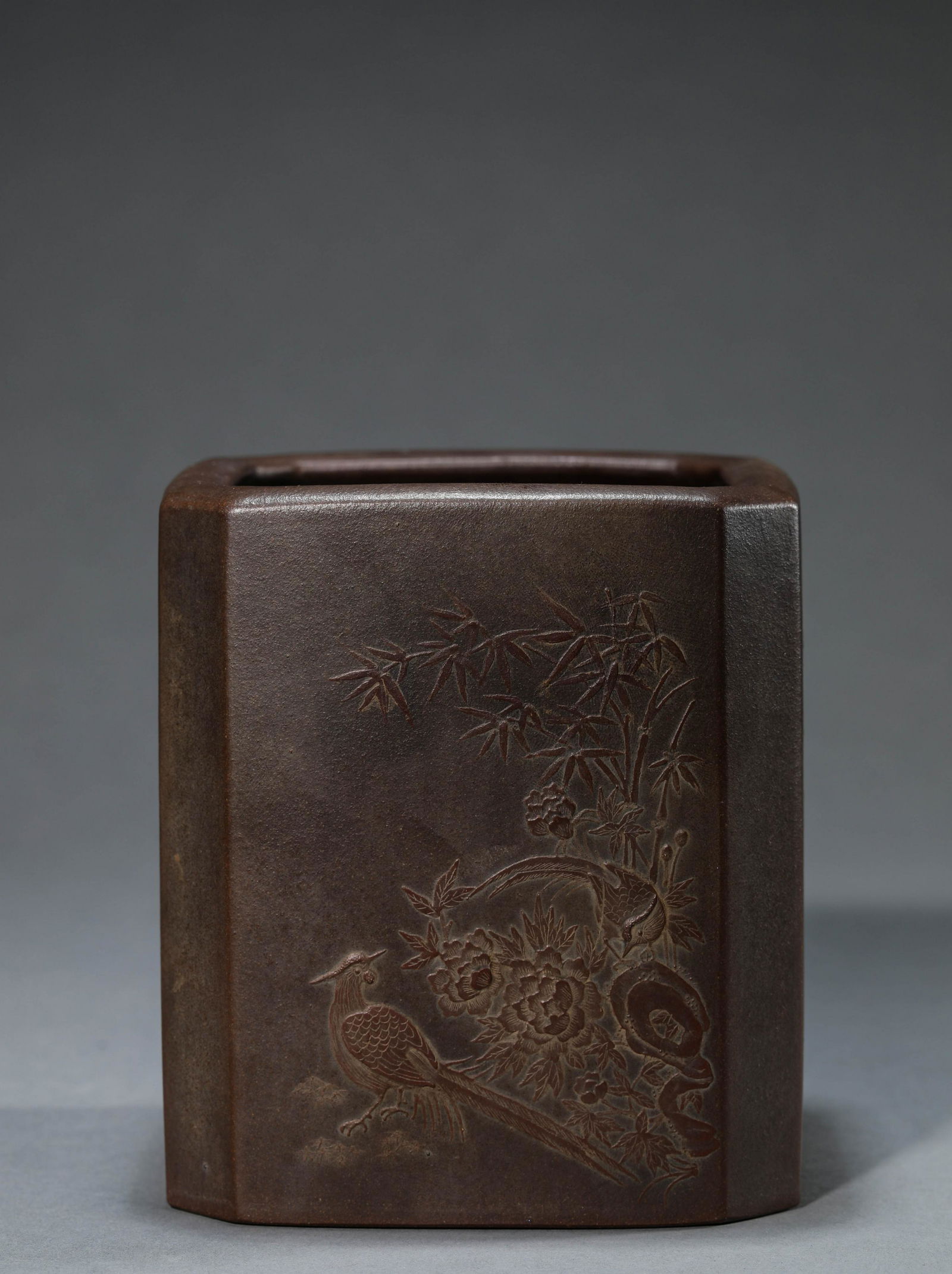 A Chinese Redware Poem and Bird Brush Pot: W ï¼š 13.3cmH ï¼š 14.6cm