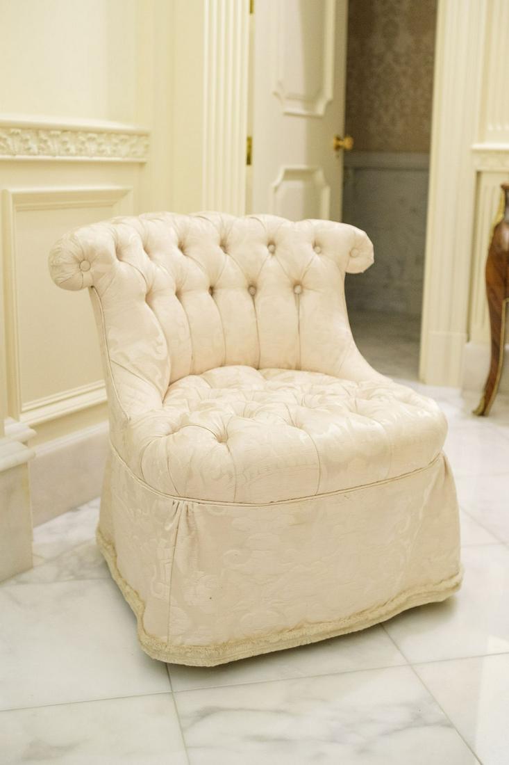 Baker Chair (1 of 3)