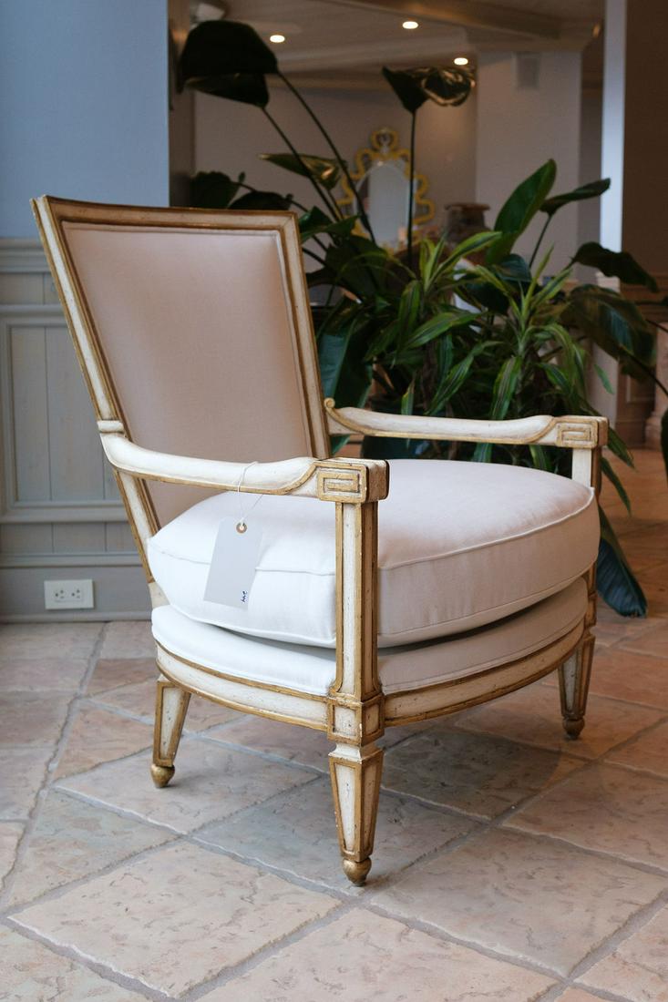 Alfonso Marina Chair (1 of 4)