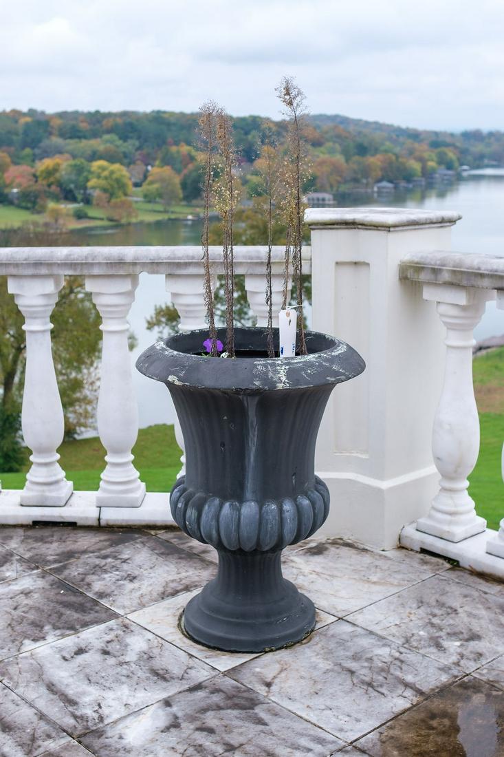 Fiberglass planter urns (1 of 2)