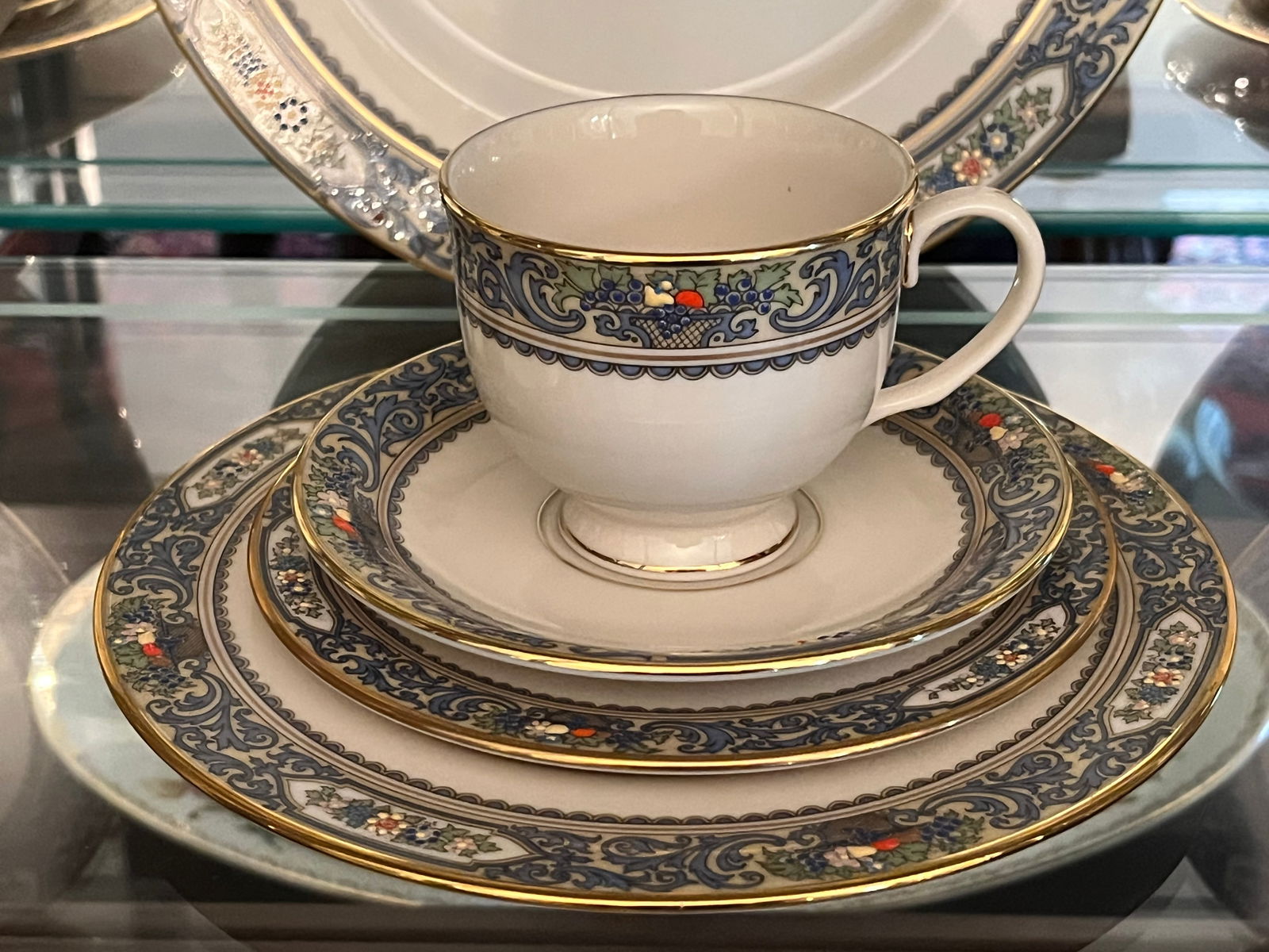 Lenox Presidential Edition China, 12 Complete Place Settings (1 of 4)