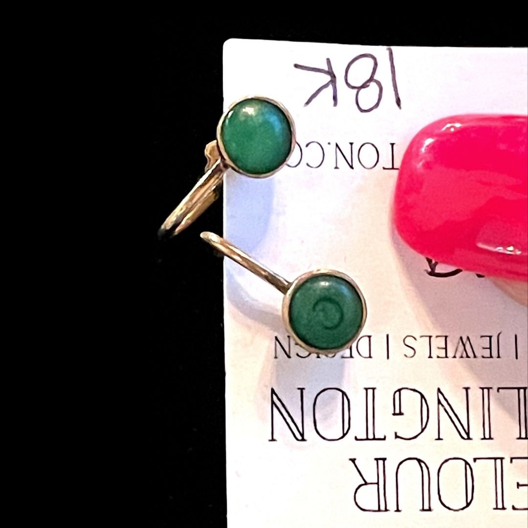 Vintage 18K Gold Jade Earrings (1 of 3)
