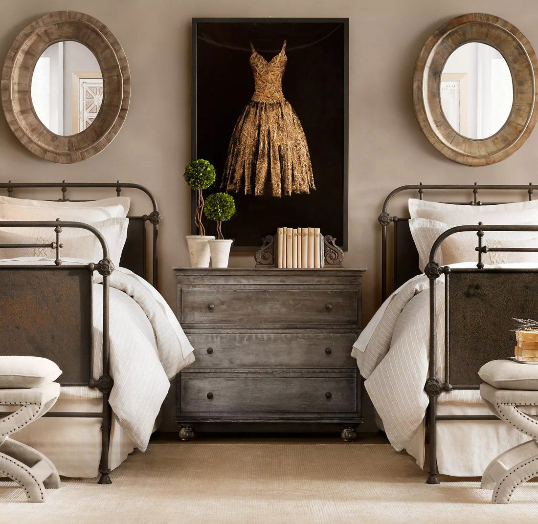 Todd Murphy- Straw Dress: Todd Murphy (American (Georgia), b. 1962 -). "STRAW DRESS" - 21st century, mixed media. A figural depiction of Dress using straw and burlap behind painted Plexiglas to create texture, depth, and dimen