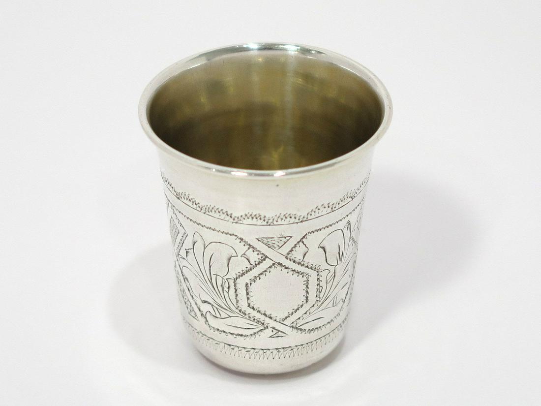 1 7/8 in - 84 Silver Antique Russian Floral Vodka Shot Cup (1 of 1)